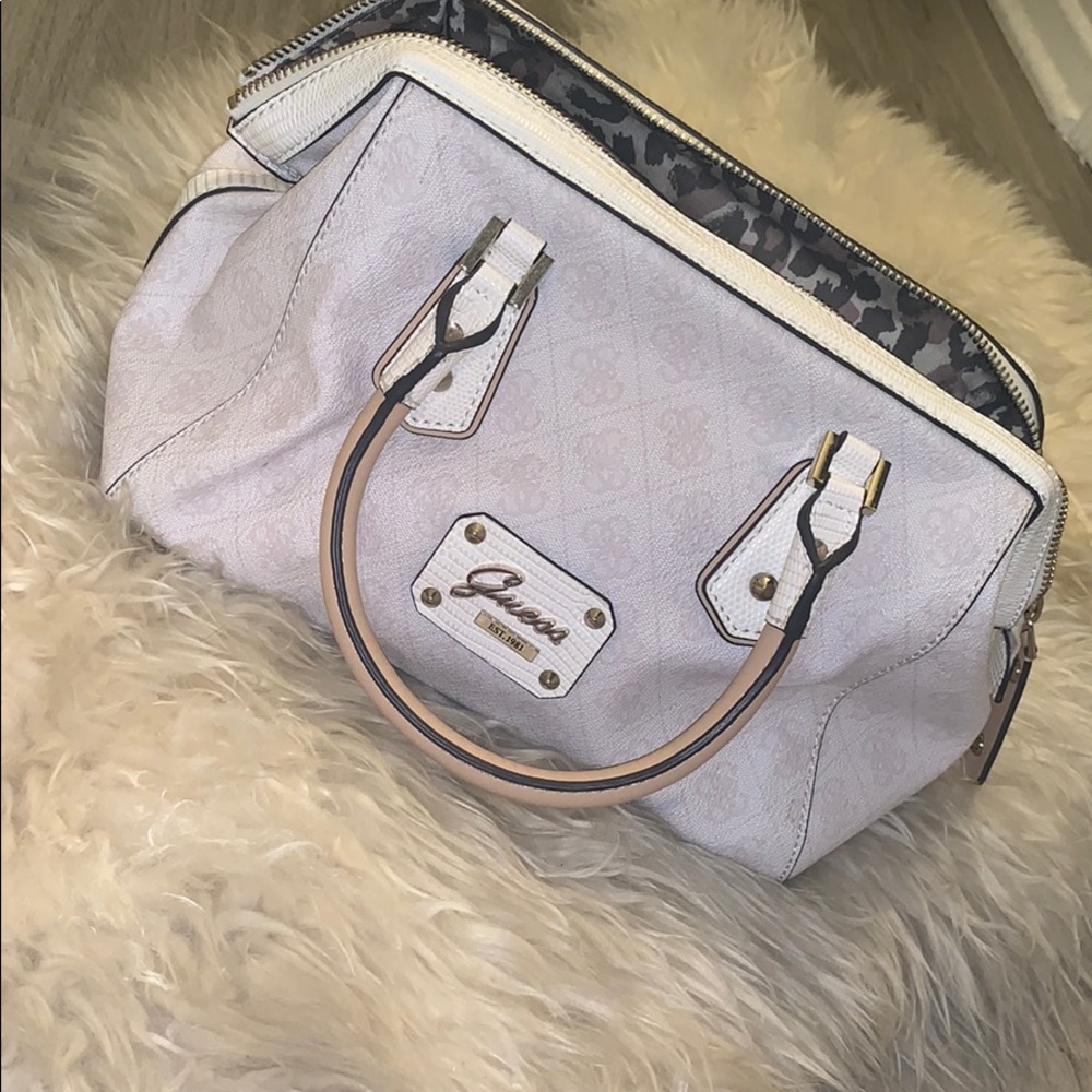 Guess arm bag